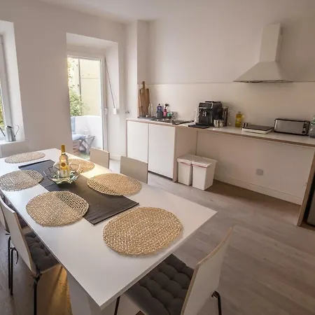 Appartamento ☆ Moderne 90m² 3-zimmer Im Zentrum Mit Netflix Augusta